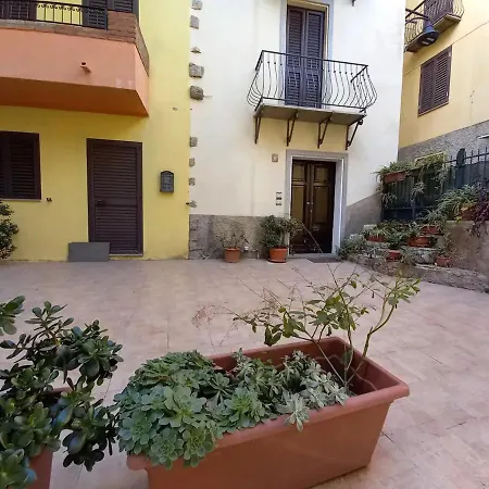 Dimora Della Piazzetta شقة *